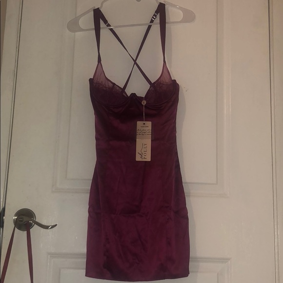 GIVE 'EM THE SLIP UNDERWIRED SATIN DRESS IN BERRY - Picture 2 of 5